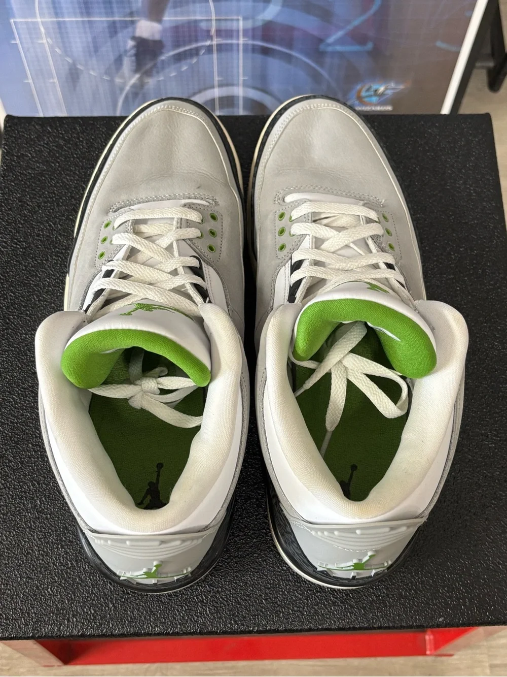 Size 13- Men’s Nike Air Jordan 3 Retro Chlorophyll 136064-006 RARE 2018